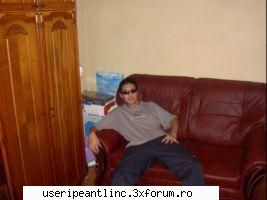 yo sunt fostul vampiru' de pe hub...si chiar de aici...de pe forum!! dar din username nu mai nu stiu